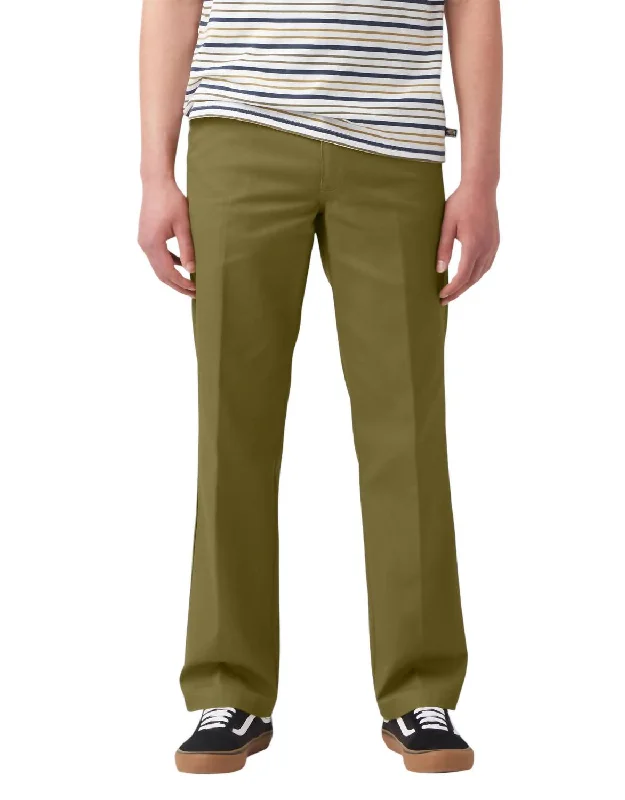 Save more with our buy-more, save-more deals on men’s fashion.  Skateboarding Regular Fit Twill Pants In Green Moss