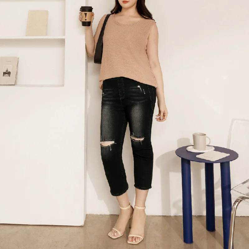 Shop fashion favorites at discounted prices – Limited time offer.  Black Cropped Washed Denim Jeans Pants