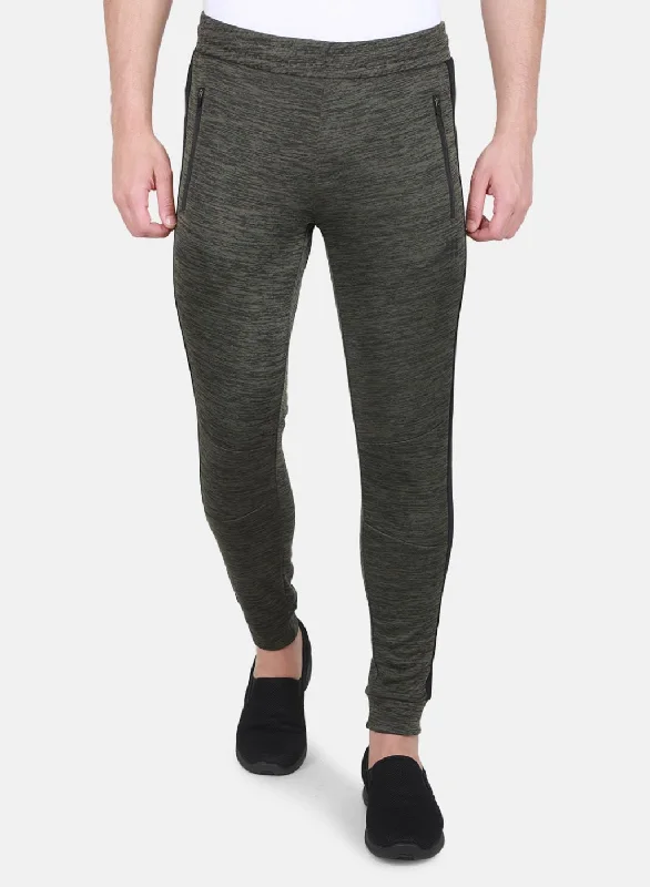 Enjoy exclusive discounts.  Rock-it Men Olive Solid Jogger