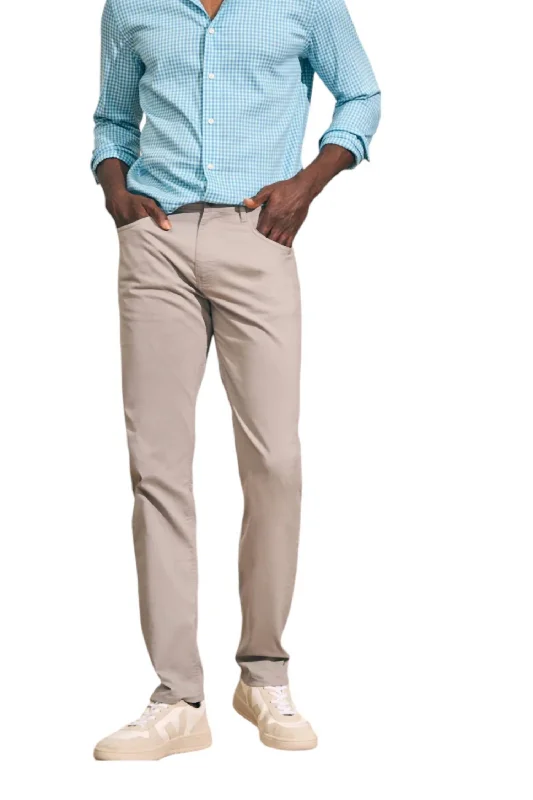 Final clearance: Men’s clothing items up to 70% off!  Movement 32" Inseam Pants In Fossil