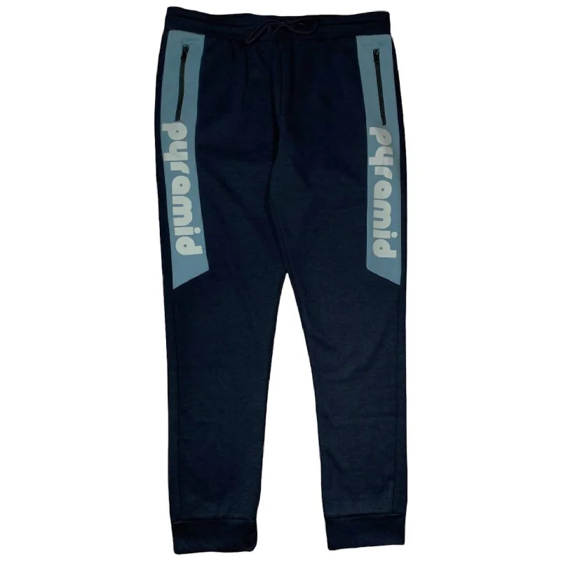 Shop trendy clothing for every season – Special promotion today. Men's Tapered Jogger In Navy Shop trendy clothing for every season – Special promotion today. Men's Tapered Jogger In Navy