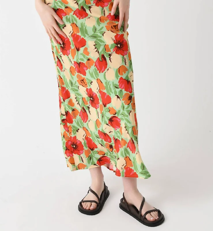 Layla Skirt In Green Garden Floral