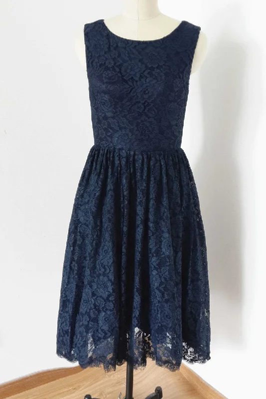 Short Lace Navy Blue Bridesmaid Dresses Sleeveless