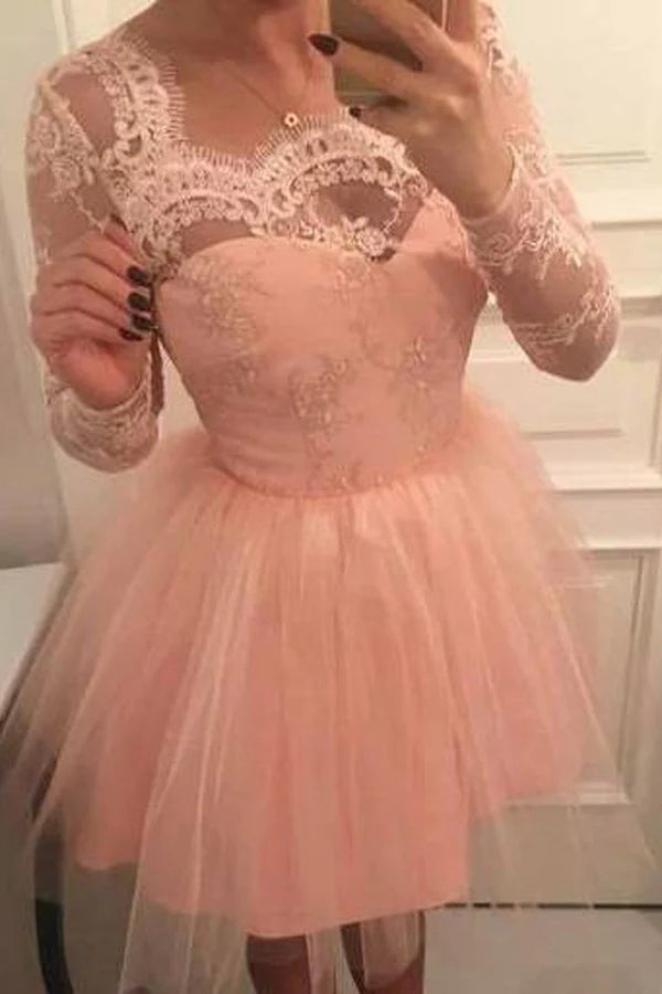 Long Sleeves Short Prom Tulle Homecoming Dresses with Appliques     S3291