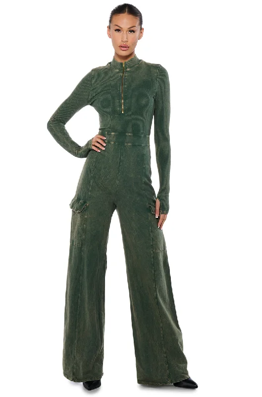 KELLY QUARTER ZIP CARGO JUMPSUIT