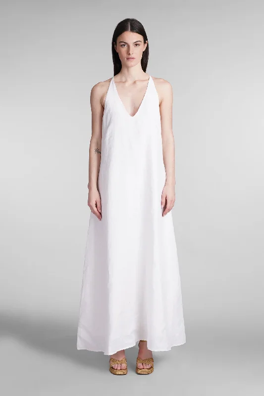 Dress in white cotton