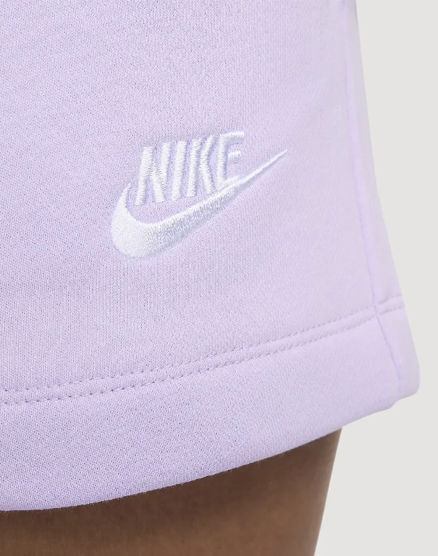 Nike Club Fleece Mid-Rise Shorts