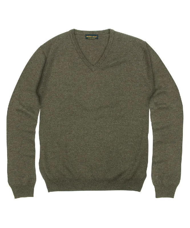 Shop affordable and stylish clothing – Limited-time discounts. 100% Pure Merino Wool Zegna Baruffa V-Neck Sweater - Brown Shop affordable and stylish clothing – Limited-time discounts. 100% Pure Merino Wool Zegna Baruffa V-Neck Sweater - Brown