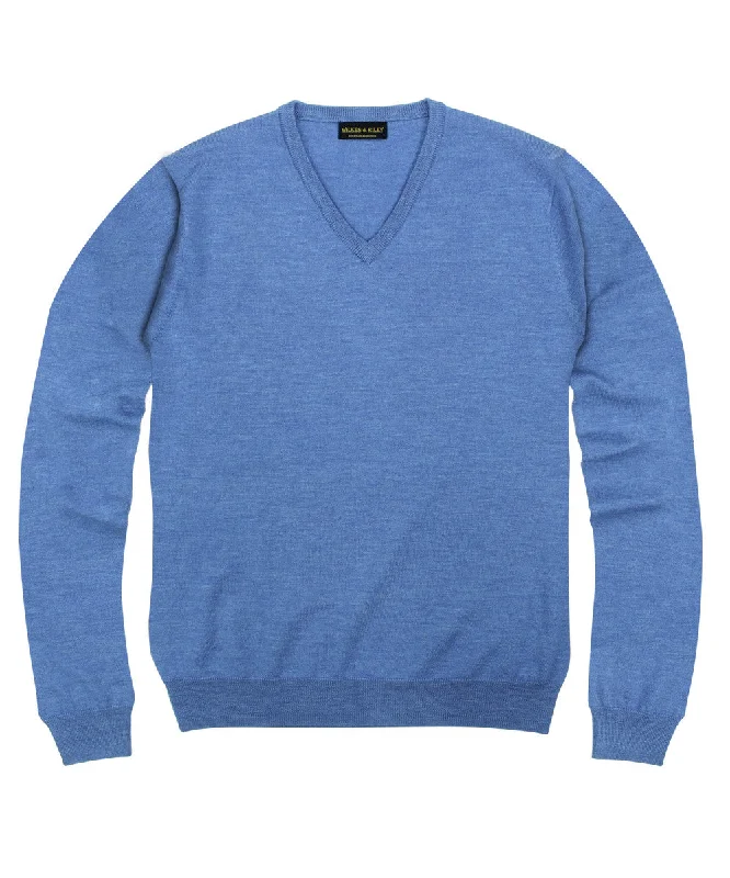 End-of-season clothing sale – Shop now for big savings! 100% Pure Merino Wool Zegna Baruffa V-Neck Sweater - Light Blue End-of-season clothing sale – Shop now for big savings! 100% Pure Merino Wool Zegna Baruffa V-Neck Sweater - Light Blue