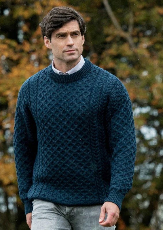 End-of-season sale – men’s clothing essentials up to 60% off! Aran Crew Neck Merino Sweater | Sherwood End-of-season sale – men’s clothing essentials up to 60% off! Aran Crew Neck Merino Sweater | Sherwood