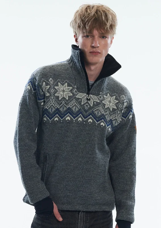 End-of-season sale – men’s clothing essentials up to 60% off! Dale of Norway - Fongen Weatherproof Men's Sweater - Smoke End-of-season sale – men’s clothing essentials up to 60% off! Dale of Norway - Fongen Weatherproof Men's Sweater - Smoke