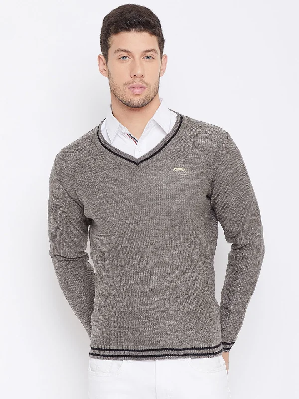 Shop now and save up to 40% on men’s wardrobe essentials. JUMP USA Men Beige Self Design Pullover Shop now and save up to 40% on men’s wardrobe essentials. JUMP USA Men Beige Self Design Pullover