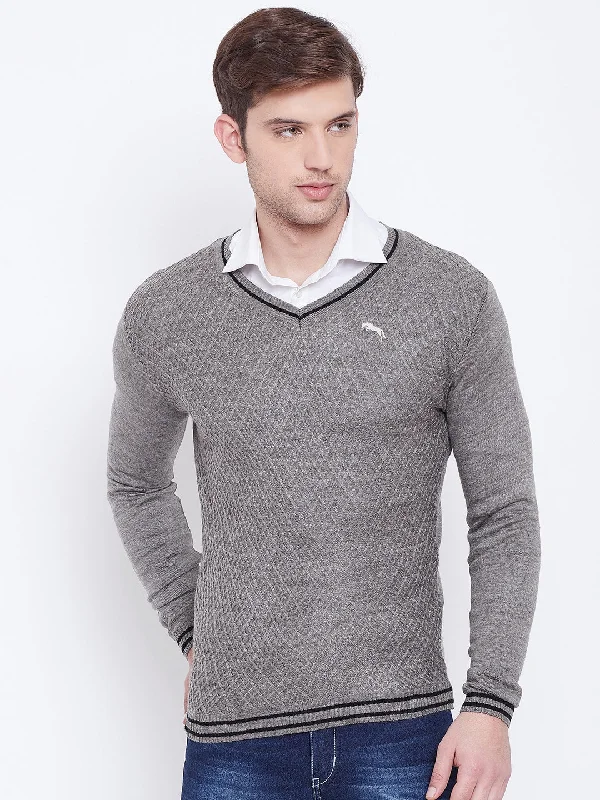 Men’s wardrobe essentials now at unbeatable prices. JUMP USA Men Beige Self Design Sweater Men’s wardrobe essentials now at unbeatable prices. JUMP USA Men Beige Self Design Sweater