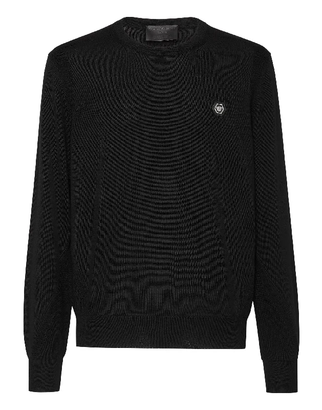 New season, new deals – shop men's clothing now!  Pullover Round Neck LS