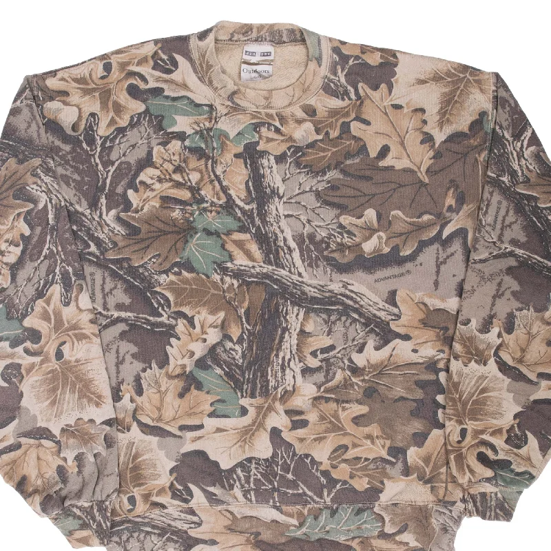 Men’s fashion just got more affordable – shop now!  VINTAGE HUNTING ADVANTAGE CAMO SWEATSHIRT 1990S LARGE MADE IN USA