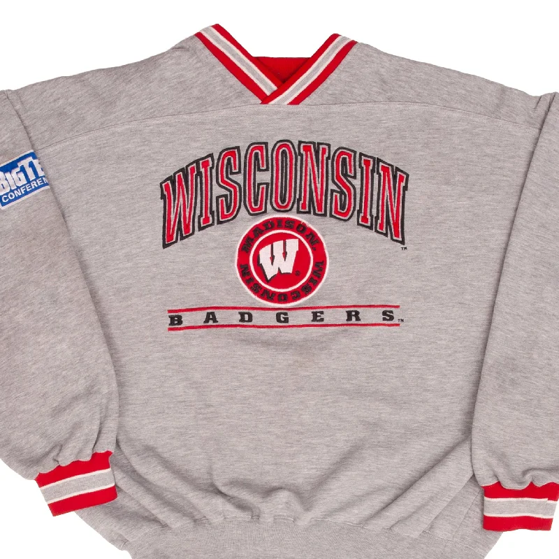 Get the latest styles in clothing – Shop now for unbeatable deals.  VINTAGE NCAA WISCONSIN MADISON BADGERS EMBROIDERED SWEATSHIRT 1990S SIZE XL