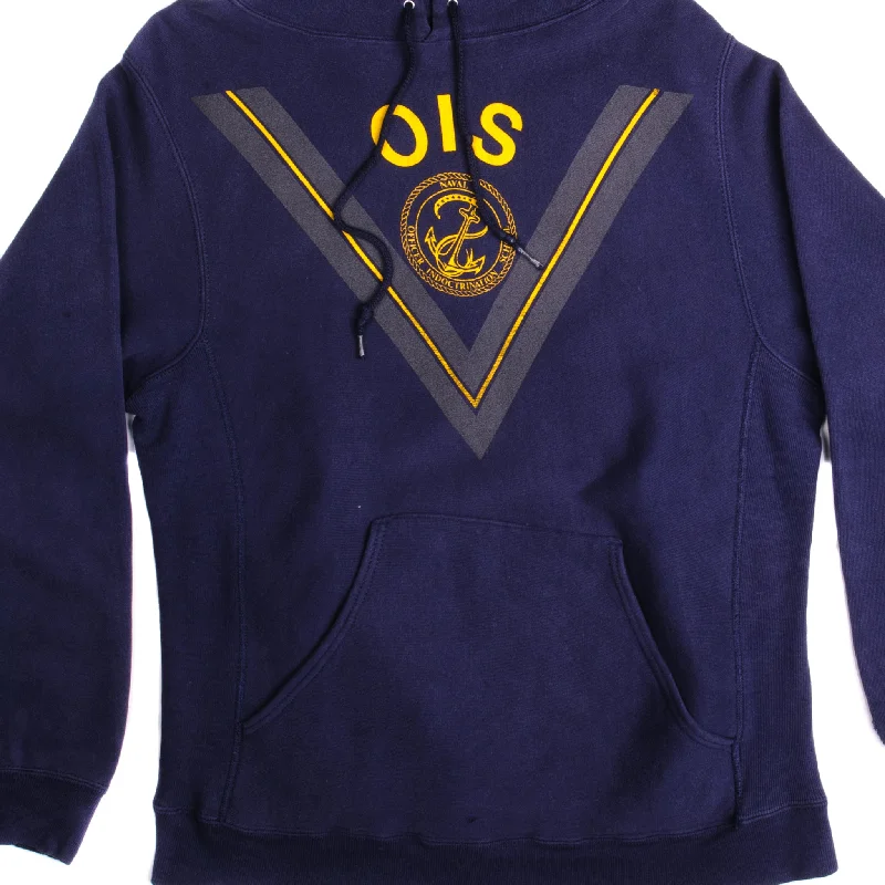 Massive markdowns on clothing items you love – Hurry before they’re gone!  VINTAGE USN OIS US NAVY SWEATSHIRT SIZE MEDIUM MADE IN USA