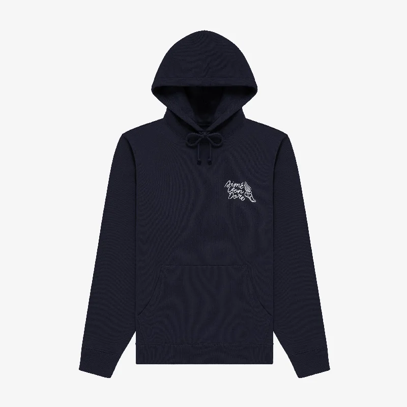 End-of-season clothing sale – Shop now for big savings!  Wingfoot Hoodie