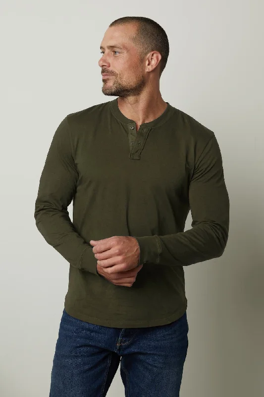 Limited-time promo – up to 70% off on men's essentials.  BRADEN HENLEY
