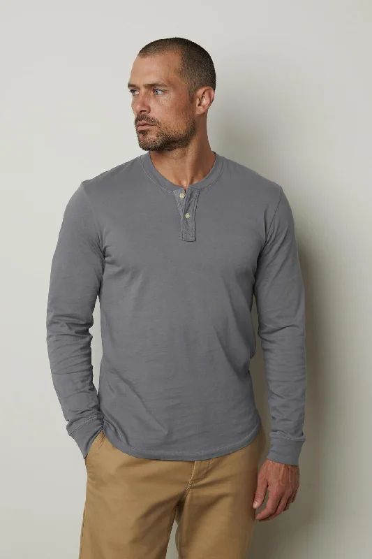 Discover new arrivals in clothing – Affordable styles for every occasion.  BRADEN HENLEY