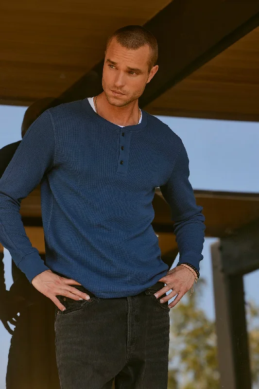 Shop the hottest fashion trends for less –  deals you can’t miss.  DEX THERMAL HENLEY