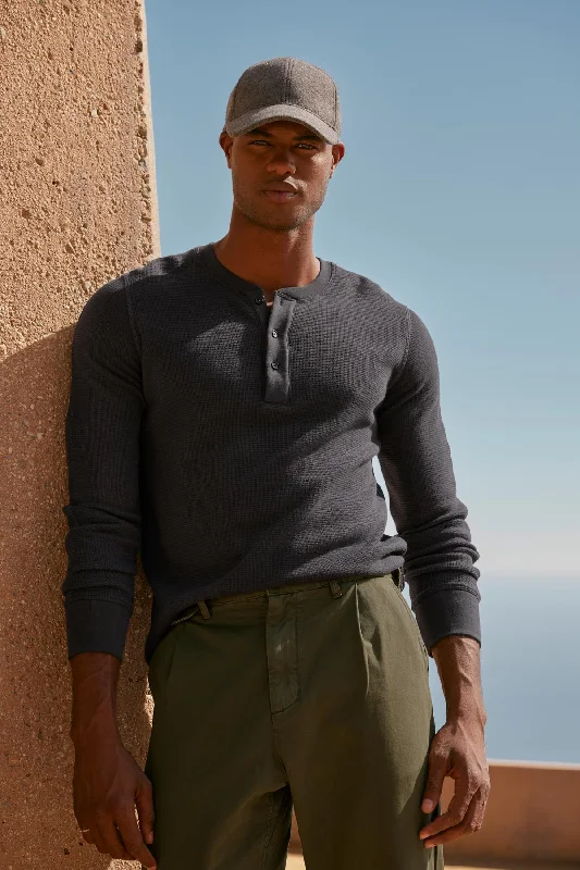Shop the latest men’s styles at unbelievable prices.  DEX THERMAL HENLEY