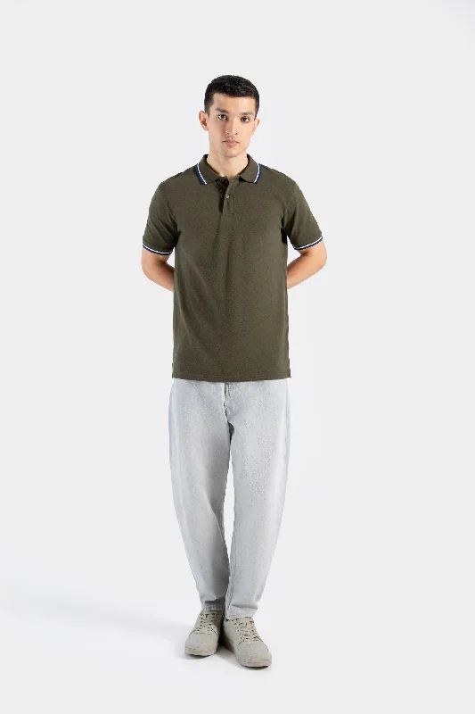 Flash discounts – men’s clothing essentials for less.  Polo With Contrast Details