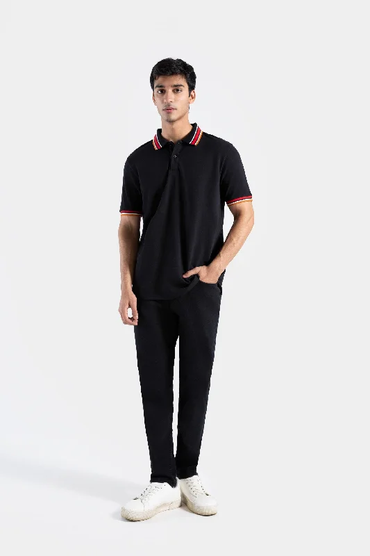 End-of-season clothing sale – Shop now for big savings! Polo With Contrast Tipping Details End-of-season clothing sale – Shop now for big savings! Polo With Contrast Tipping Details