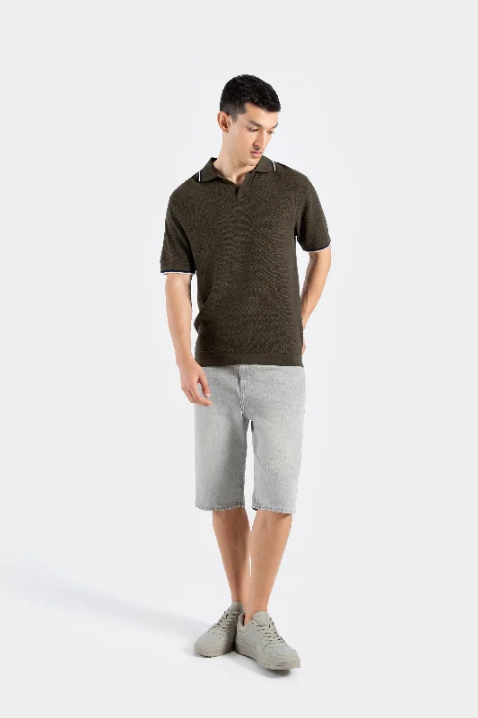 Save up to 60% on new arrivals in clothing – Shop now!  Knitted Polo Shirt