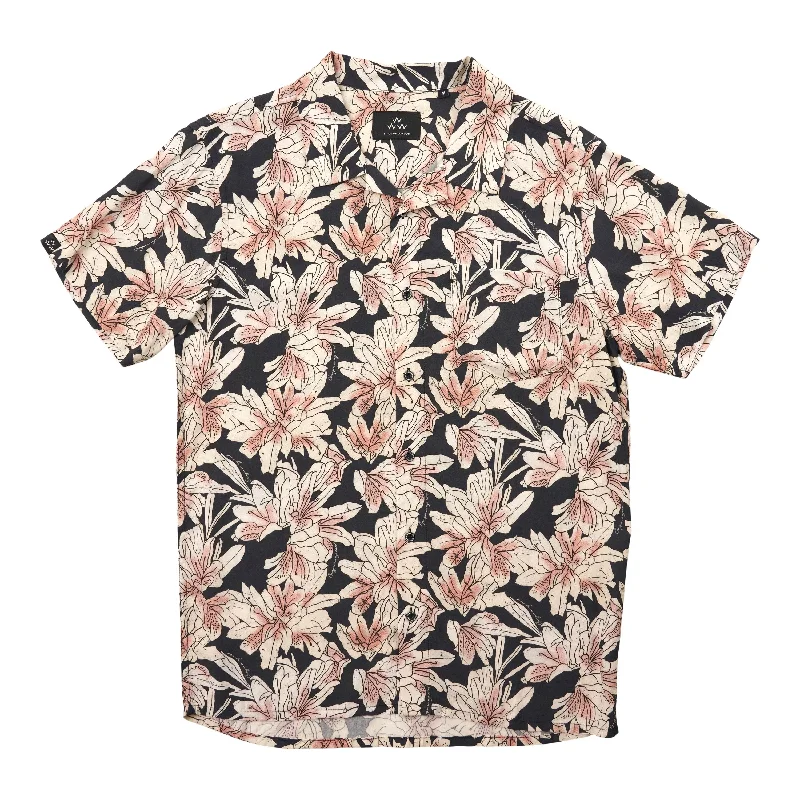 Check out the best prices on men's fashion basics – limited time offer.  Georgia On My Mind Shirt