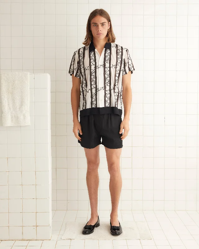 Limited-time offer – Shop top-rated clothing with massive discounts!  Lattice Sprig Short Sleeve Shirt