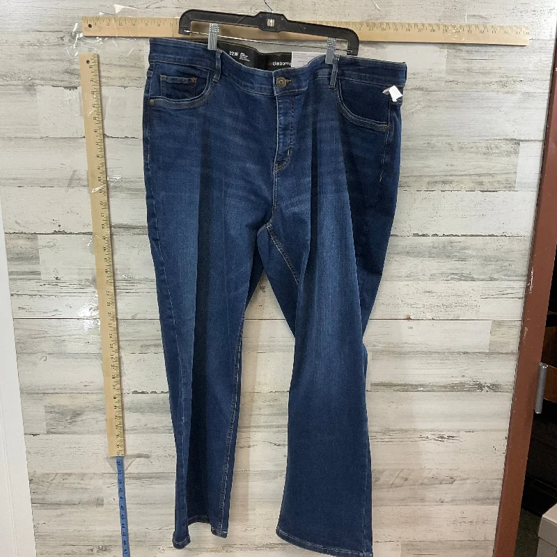  – Shop stylish items today!  Blue Denim Jeans Straight Liz Claiborne, Size 22w