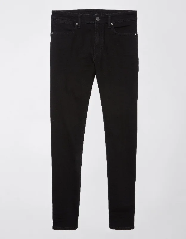 Don’t miss out on men’s fashion sales – shop today and save big!  AE 24/7 Athletic Skinny Jean