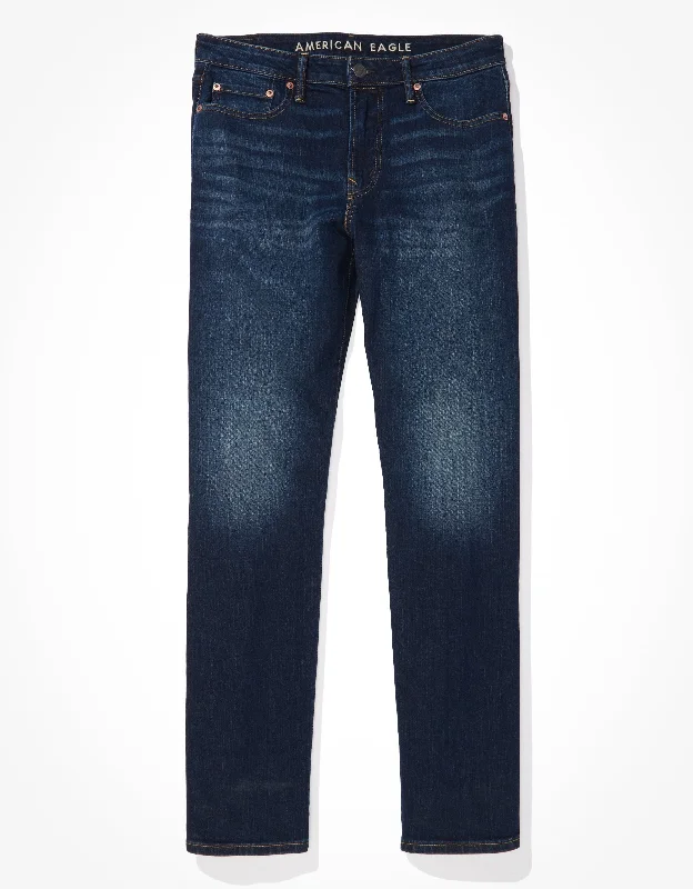 Shop our exclusive men’s fashion deals – limited time only!  AE AirFlex+ Relaxed Straight Jean