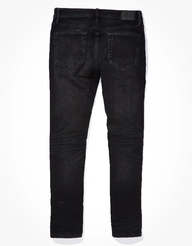 Shop stylish men’s clothing and enjoy amazing discounts.  AE AirFlex+ Slim Jean
