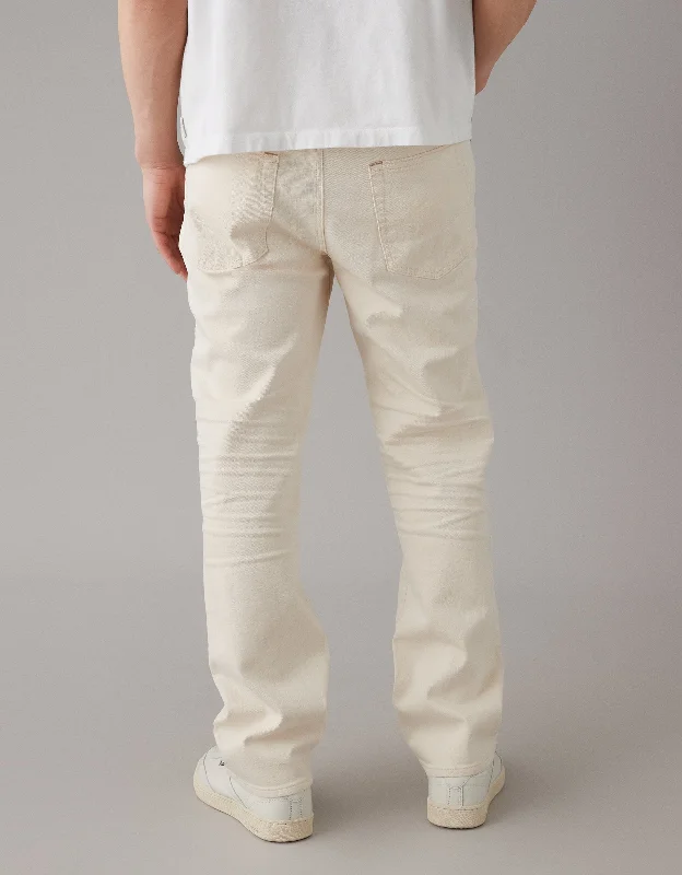 Seasonal discounts on stylish clothes – Perfect for any occasion!  AE EasyFlex Relaxed Straight Jean