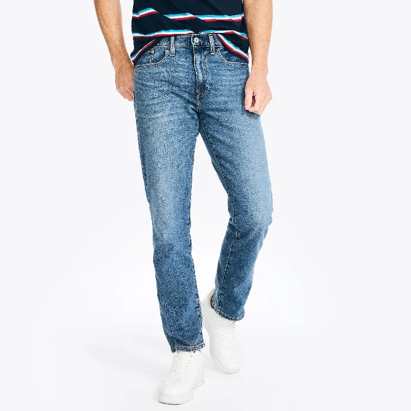 Don’t miss these deals – men’s fashion essentials for less.  Nautica Mens Original Relaxed Stretch Denim