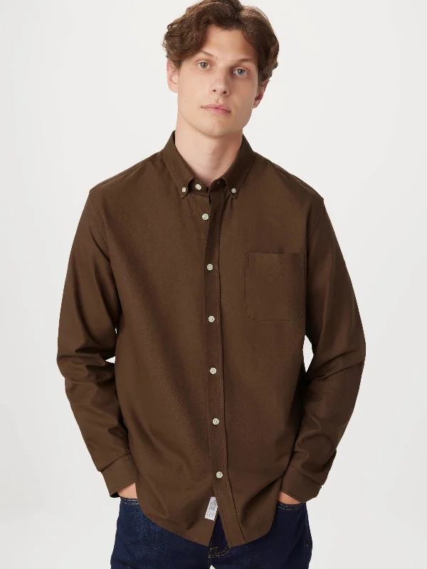 Hurry, the best deals on men’s fashion won’t last long! The Jasper Oxford Shirt in Deep Brown Hurry, the best deals on men’s fashion won’t last long! The Jasper Oxford Shirt in Deep Brown