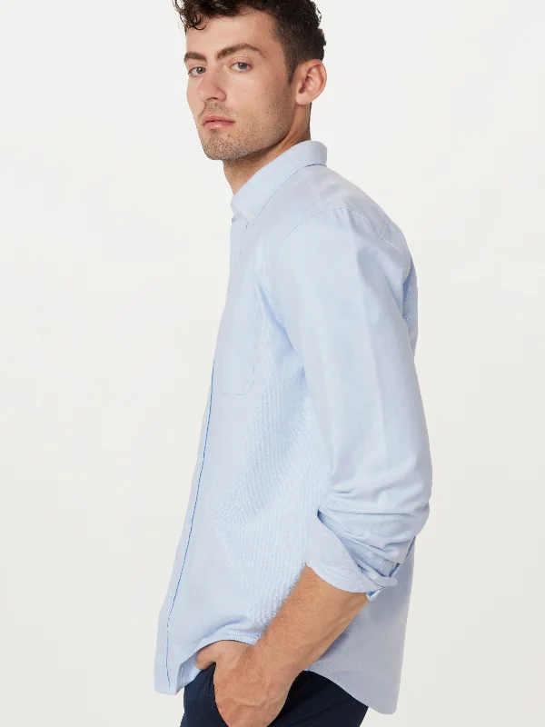 Big discounts on men’s wear – Shop now and save! The Jasper Oxford Shirt in Medium Blue Big discounts on men’s wear – Shop now and save! The Jasper Oxford Shirt in Medium Blue