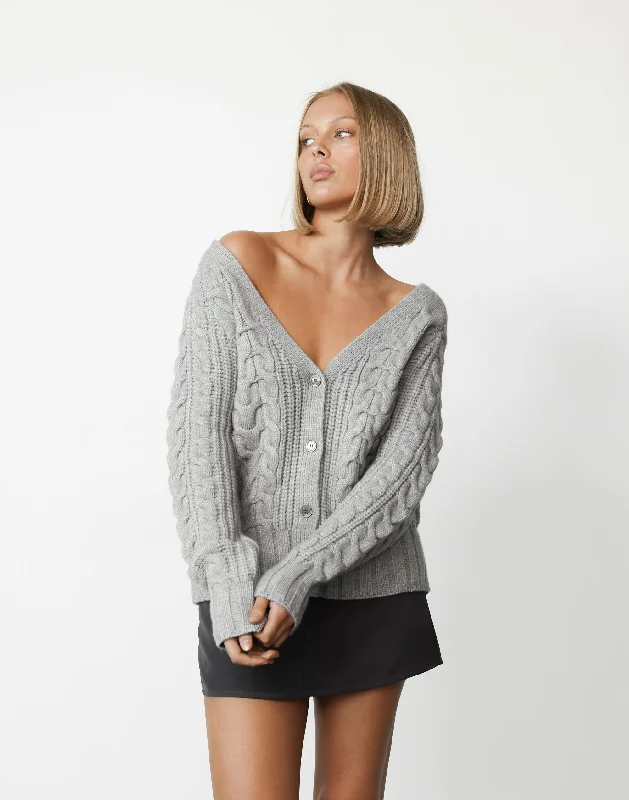 Save more with bundle deals on men’s fashion items.  Bailey Cardigan (Grey)