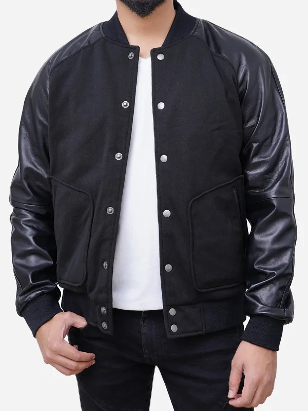 Upgrade your wardrobe with stylish clothing at discounted prices. Wool Blended Leather Sleeves Men Black Varsity Jacket Upgrade your wardrobe with stylish clothing at discounted prices. Wool Blended Leather Sleeves Men Black Varsity Jacket