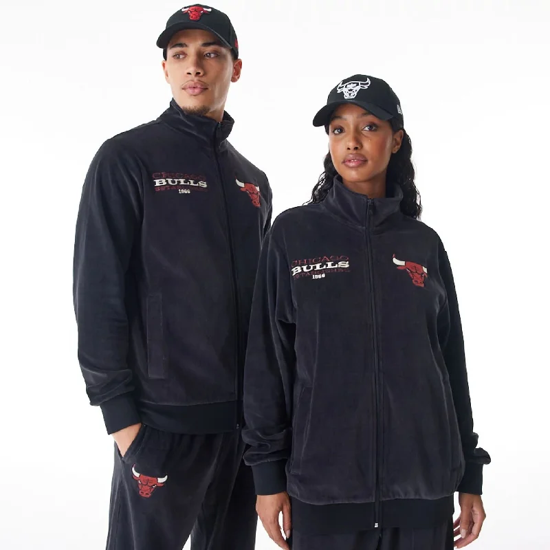 Flash discounts on men’s clothing – Don’t miss out!  Chicago Bulls NBA Lifestyle Velour Black Track Jacket