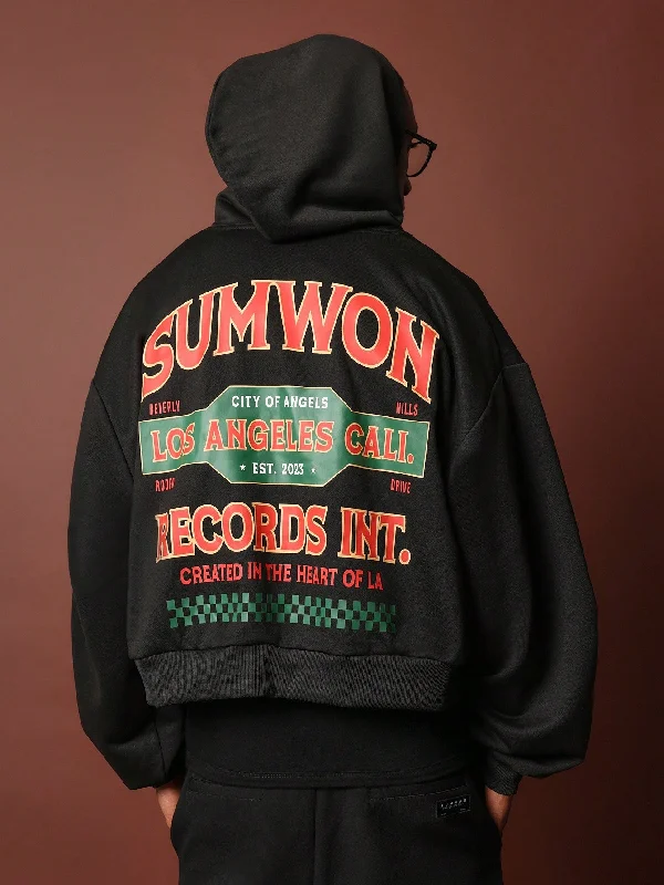 Shop the best in men’s fashion for less – limited-time sale!  Crop Zip-Up Hoodie With Graphic Print
