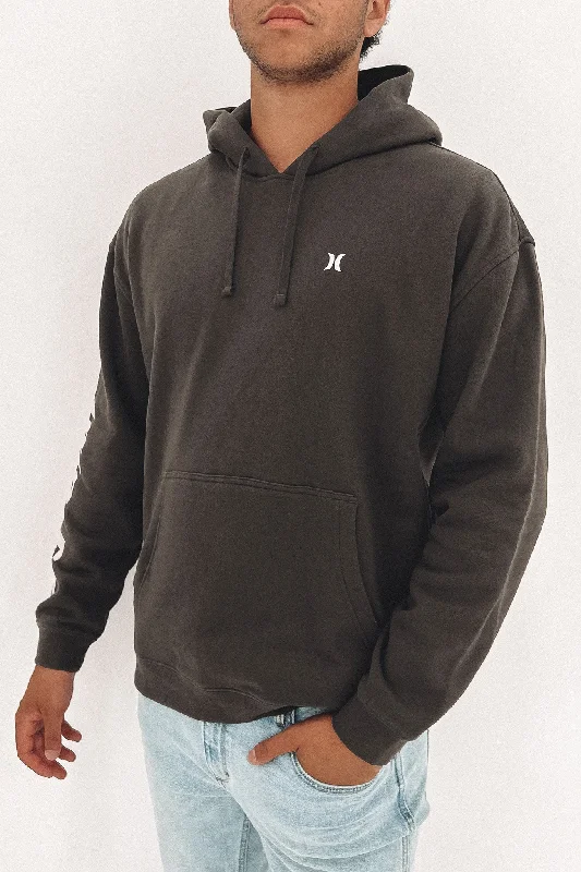 Upgrade your wardrobe with stylish men's apparel – now on sale! Fastlane Sleeves Fleece Pullover Raven Upgrade your wardrobe with stylish men's apparel – now on sale! Fastlane Sleeves Fleece Pullover Raven