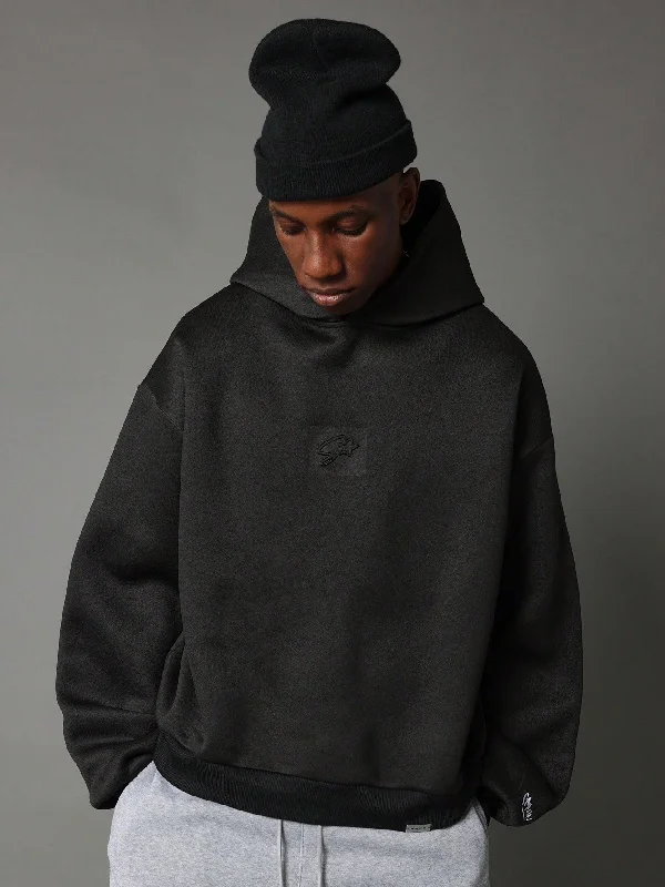 Save on trendy clothing for every season –Shoppers get exclusive deals.  Regular Fit Overhead Hoodie With Emboss Detail